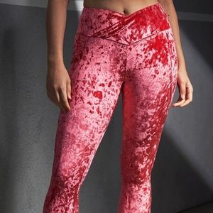 NWT! Fabletics Crushed Velour Crossover Legging